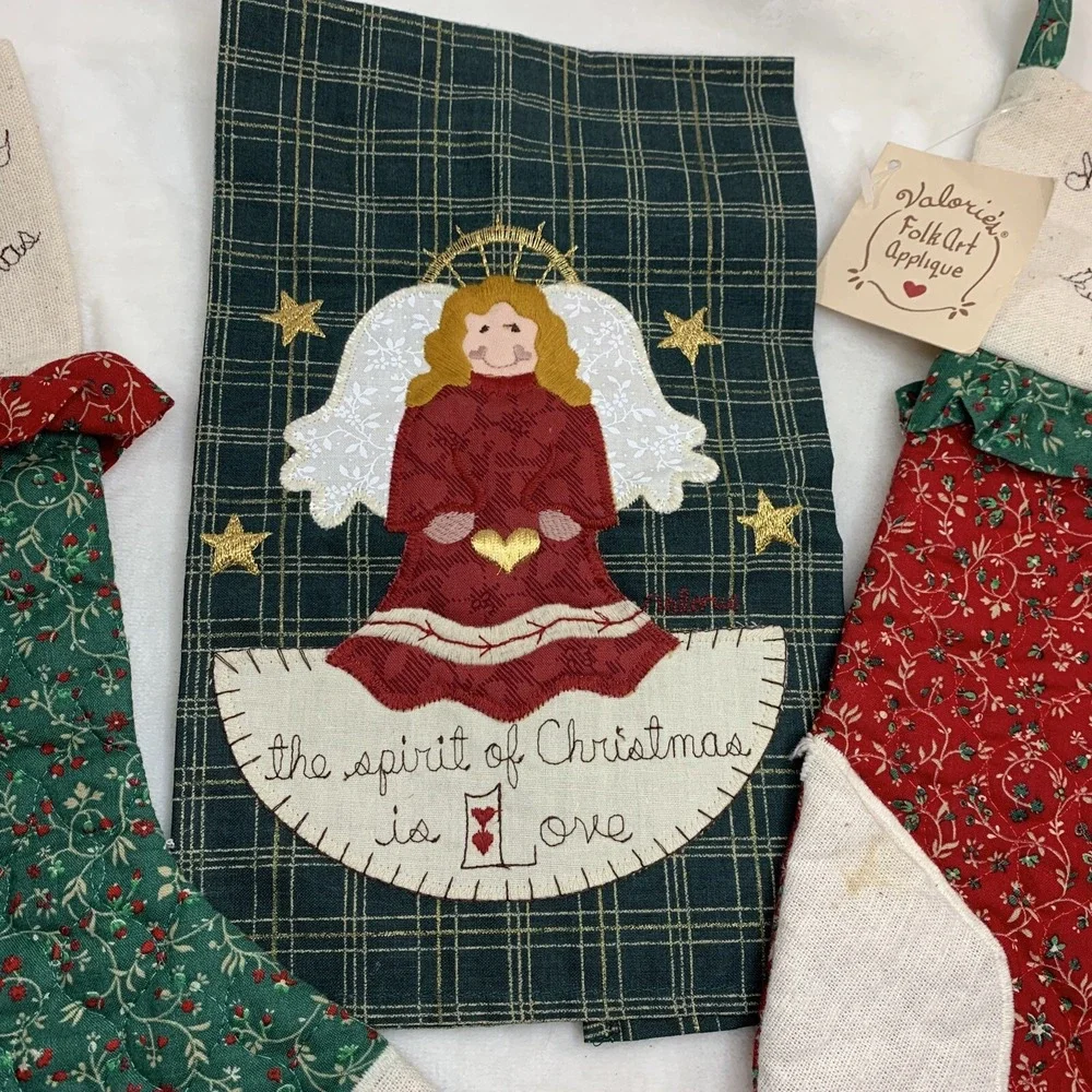 Vtg Valorie's Folk Art Appliqué Red Green Christmas Stockings & Angel Hand Towel